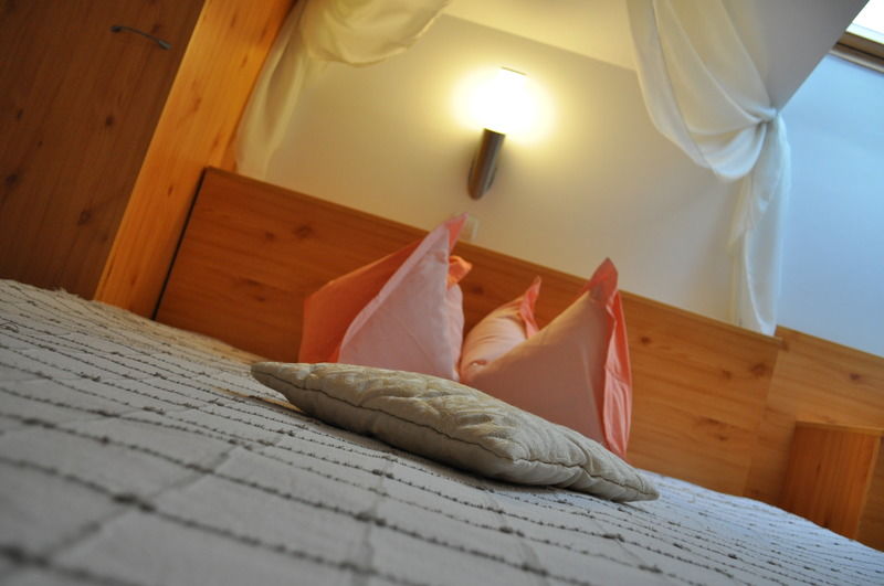 Bistro-Pension La Teleferic ซินายา ภายนอก รูปภาพ