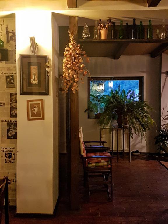 Bistro-Pension La Teleferic ซินายา ภายนอก รูปภาพ